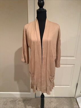 Isaac Mizrahi Open-Front Fringe Cardigan in Beige